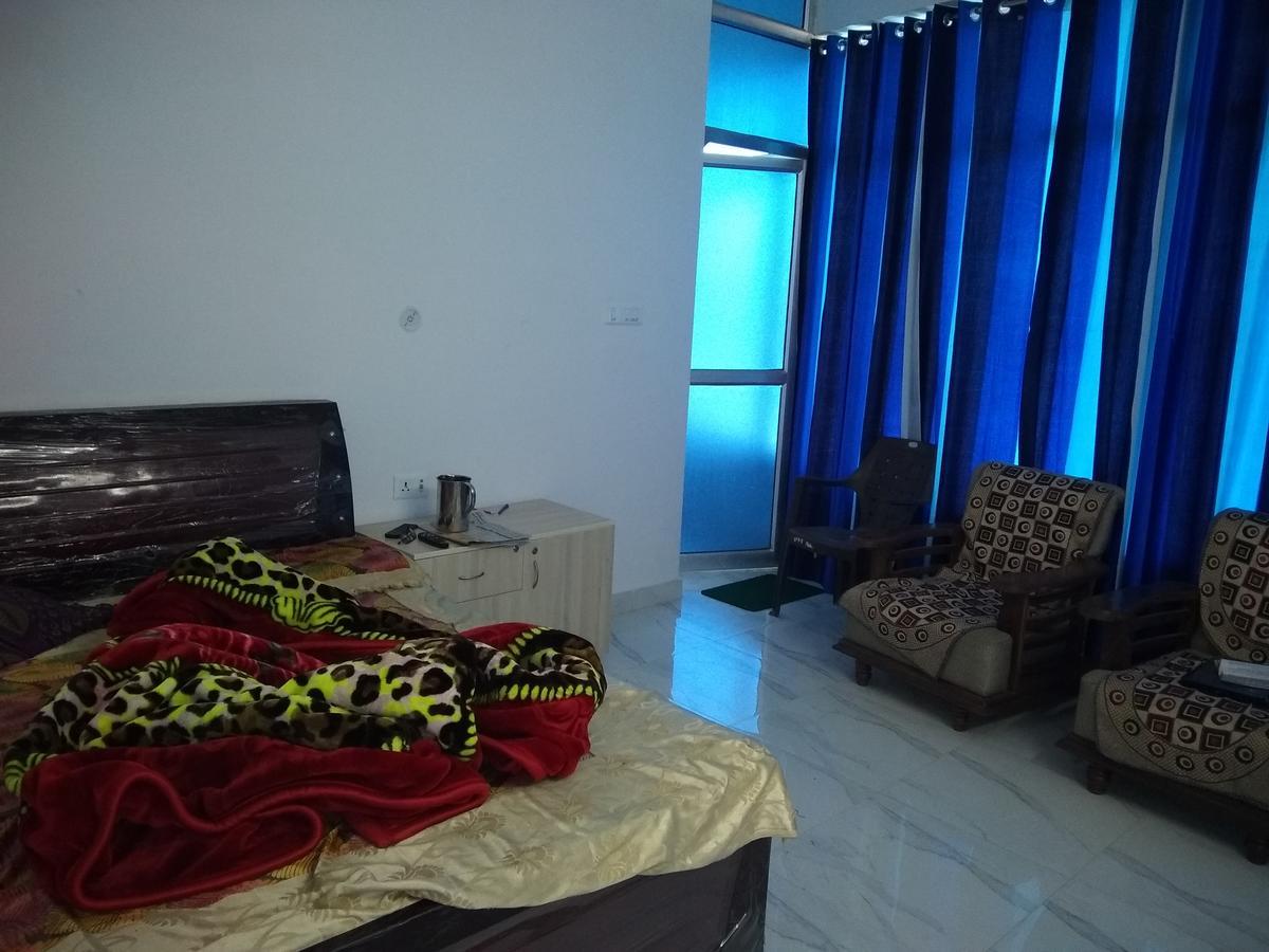Pardhan Guest House Bāra Banki Esterno foto