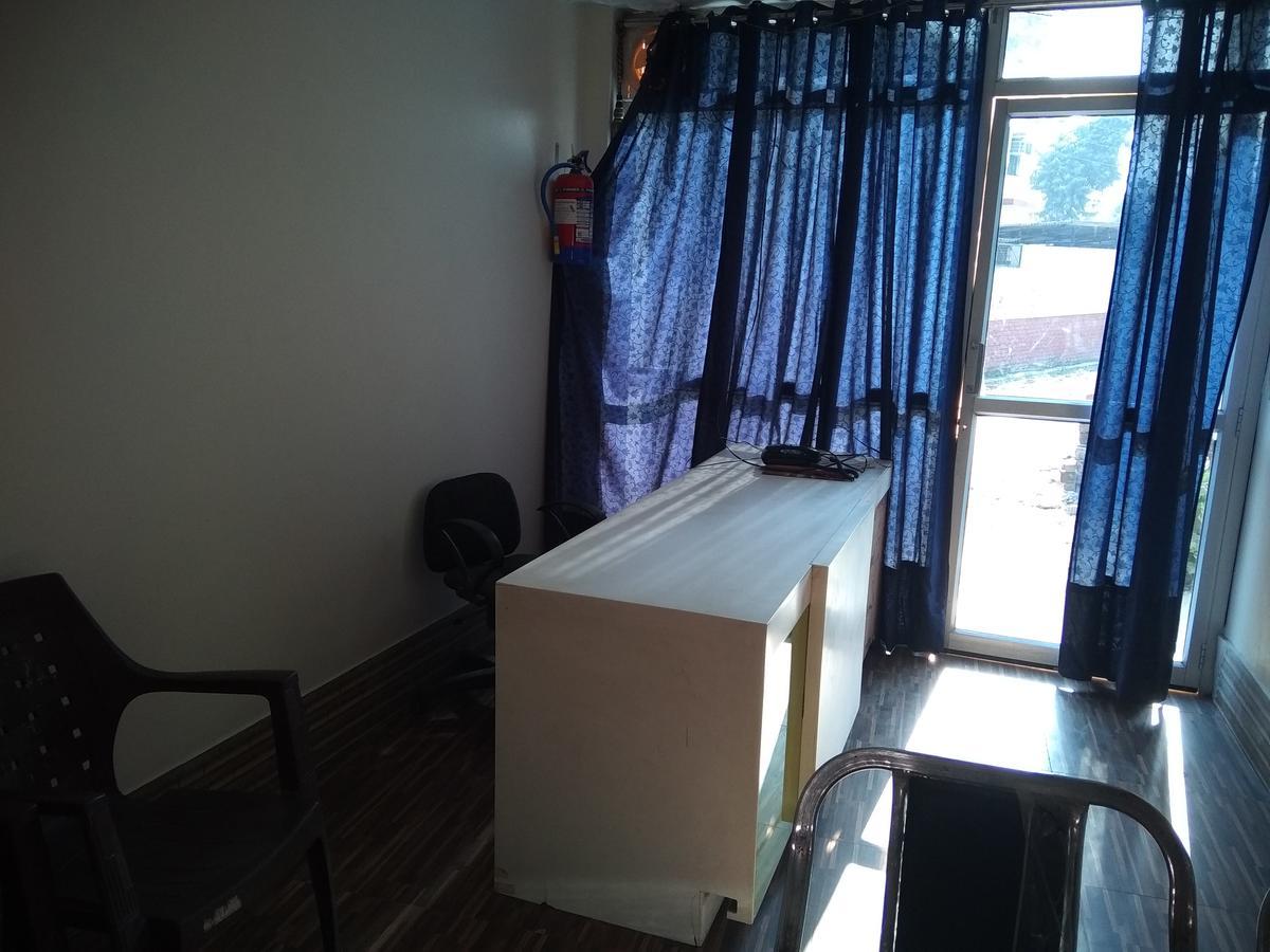 Pardhan Guest House Bāra Banki Esterno foto
