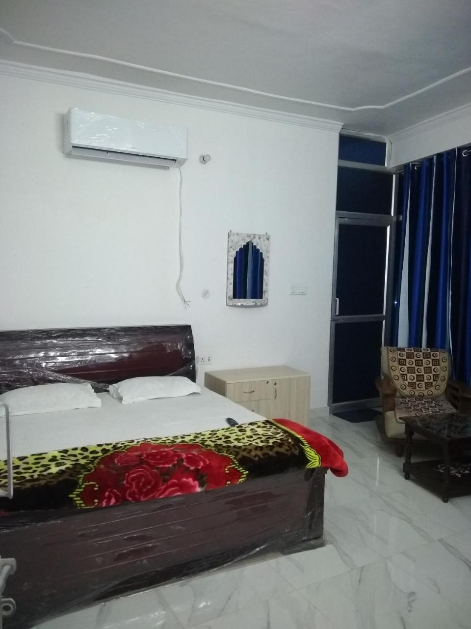 Pardhan Guest House Bāra Banki Esterno foto