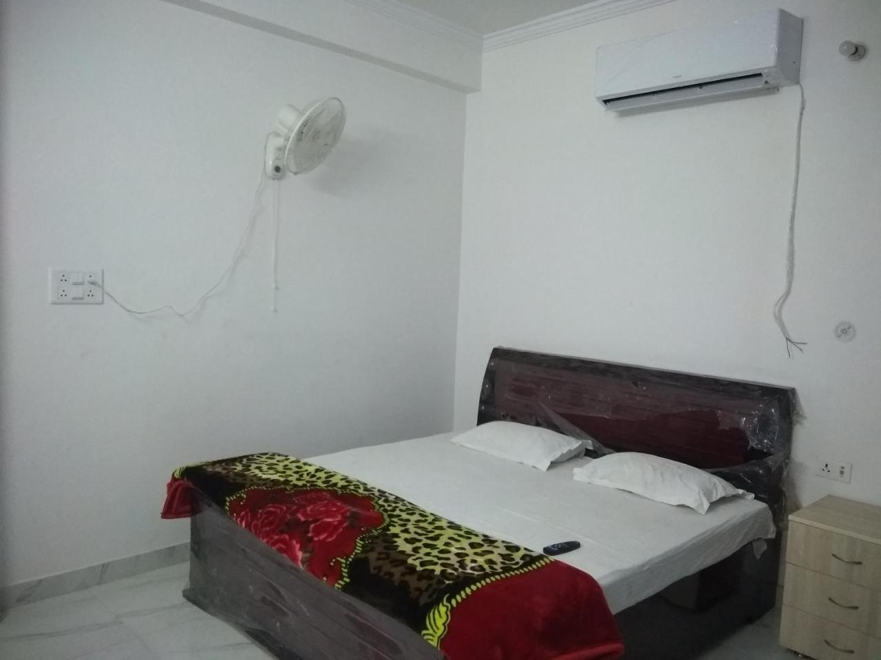 Pardhan Guest House Bāra Banki Esterno foto